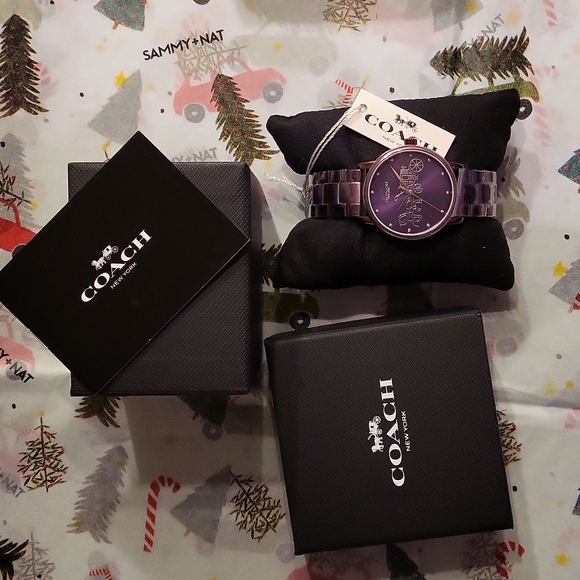 NWT Coach watch - Picture 2 of 2